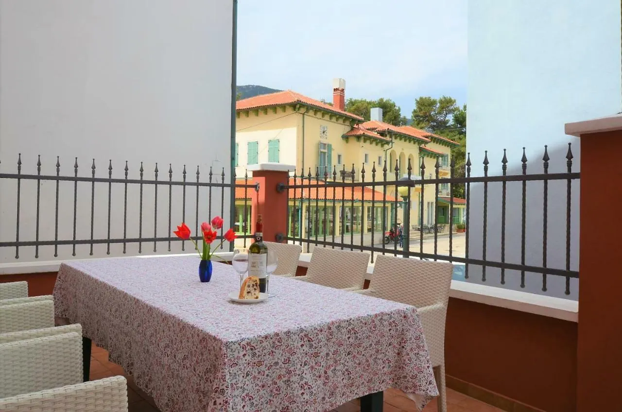 Holiday home Casa Mattea Villa Nerezine Croatia